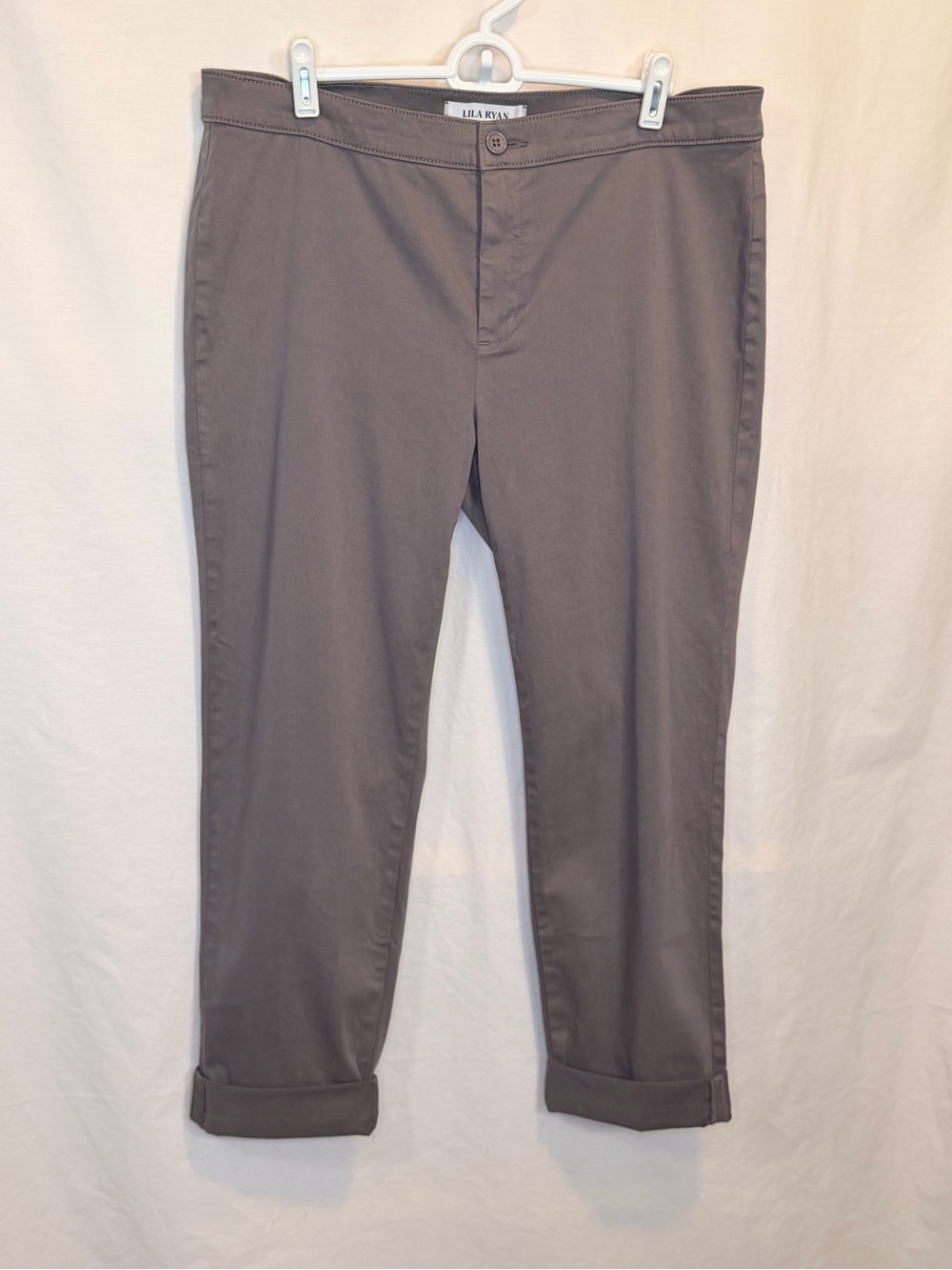 LILA RYAN Women’s Gray Straight Stretch Chinos